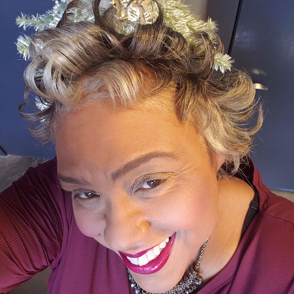 Meet your Posher, Diana